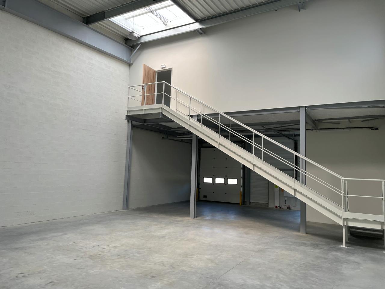 Local d'activité Saint-Aignan-Grandlieu 7679m² Location local d'activité Saint-Aignan-Grandlieu Loire-Atlantique OLACT2207604 7